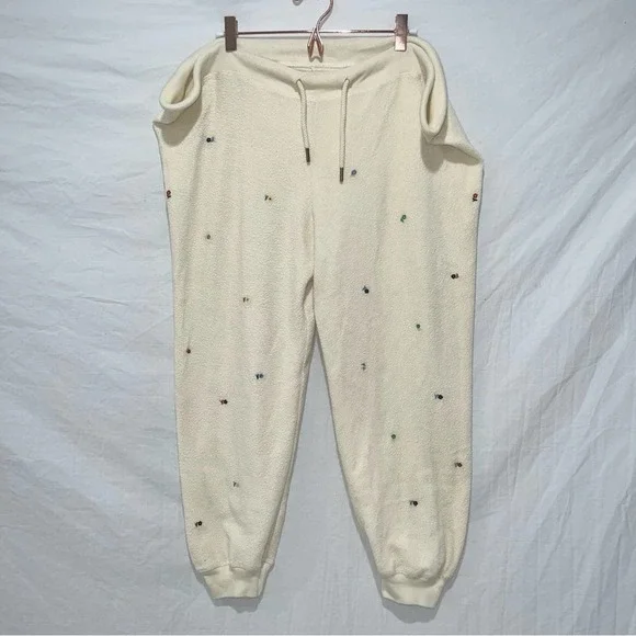 The Great. Faux Shearling Cropped Sweatpants - Picture 3 of 6